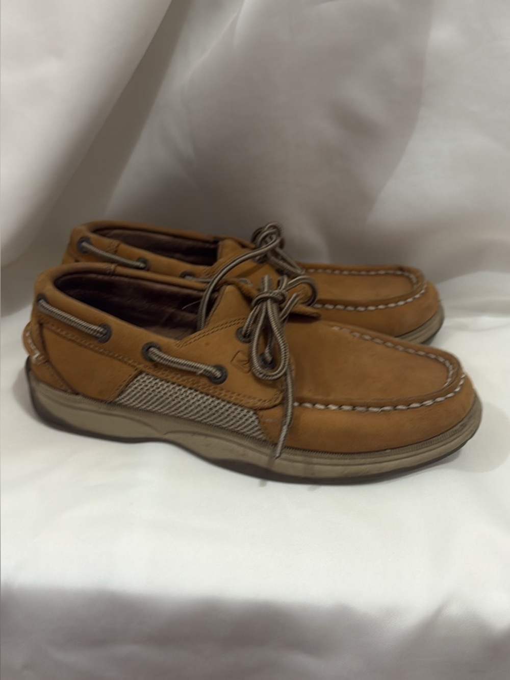 Boys sperry top sider boat shoes size 2